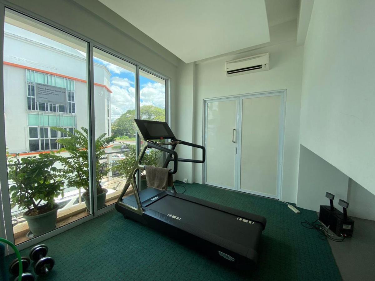 Wesberly Apartments Κουτσίνγκ Εξωτερικό φωτογραφία