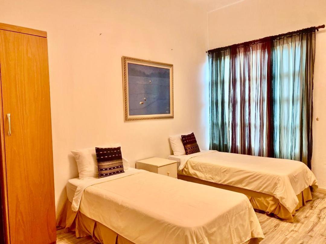 Wesberly Apartments Κουτσίνγκ Εξωτερικό φωτογραφία