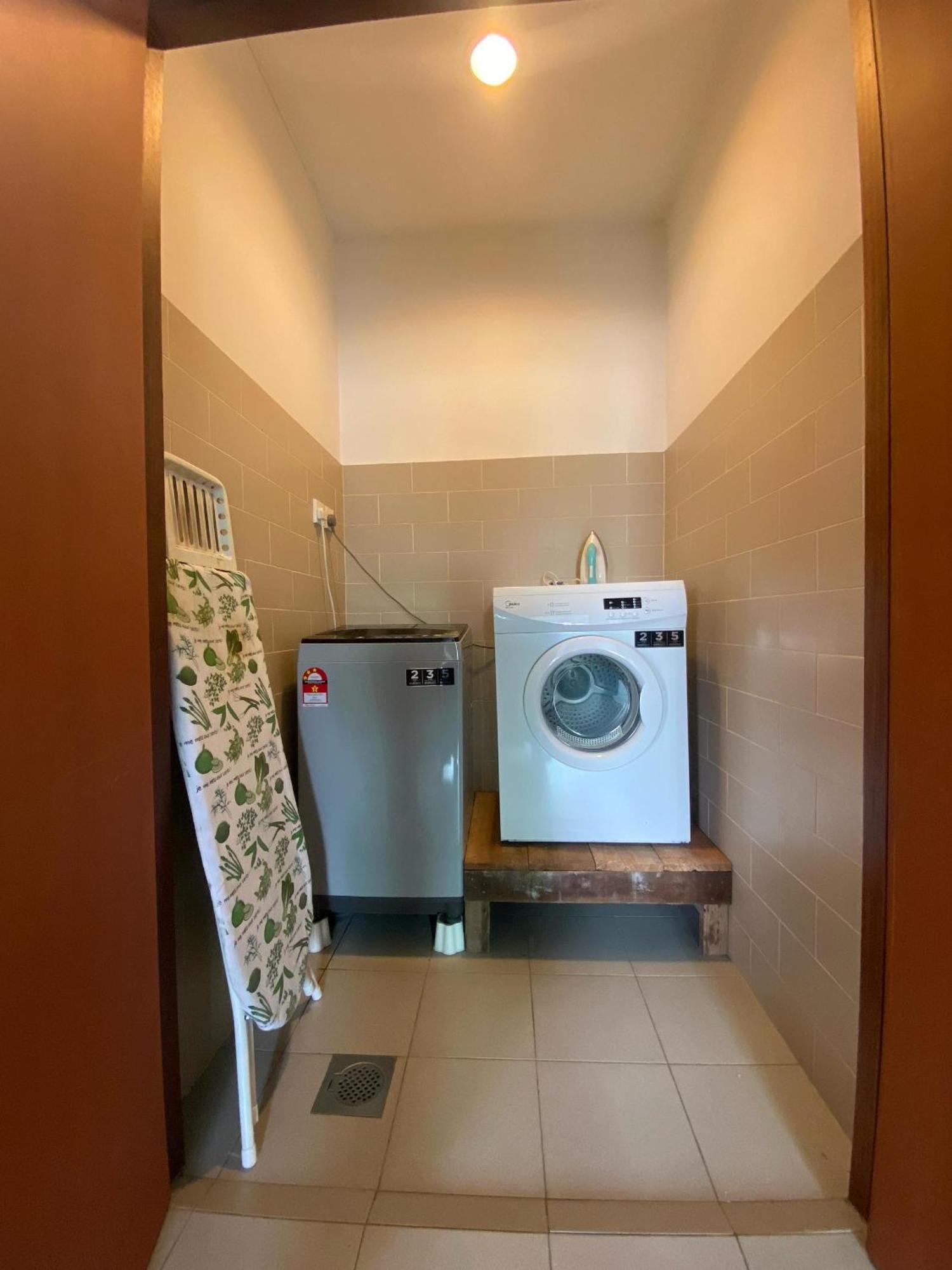 Wesberly Apartments Κουτσίνγκ Εξωτερικό φωτογραφία